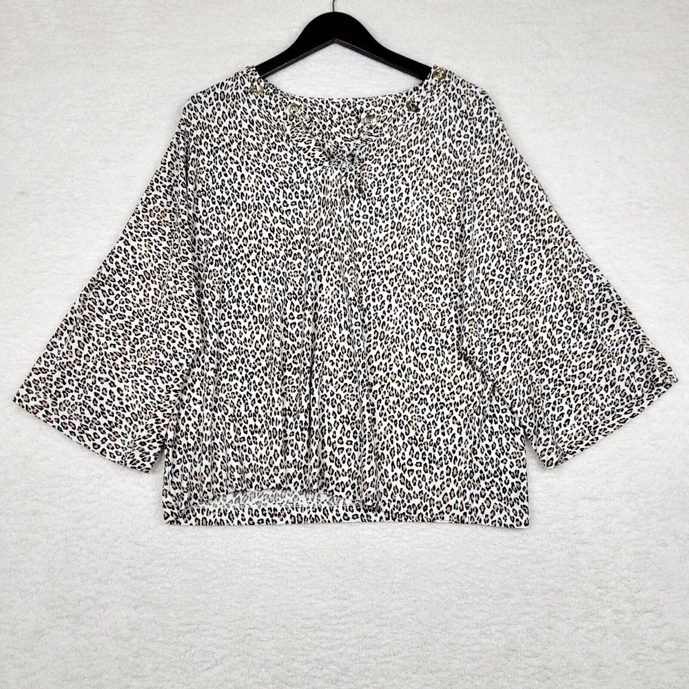 Chicos Shirt Womens 2 Large Brown Leopard Print Kimono Long Sleeve Gold Hardware